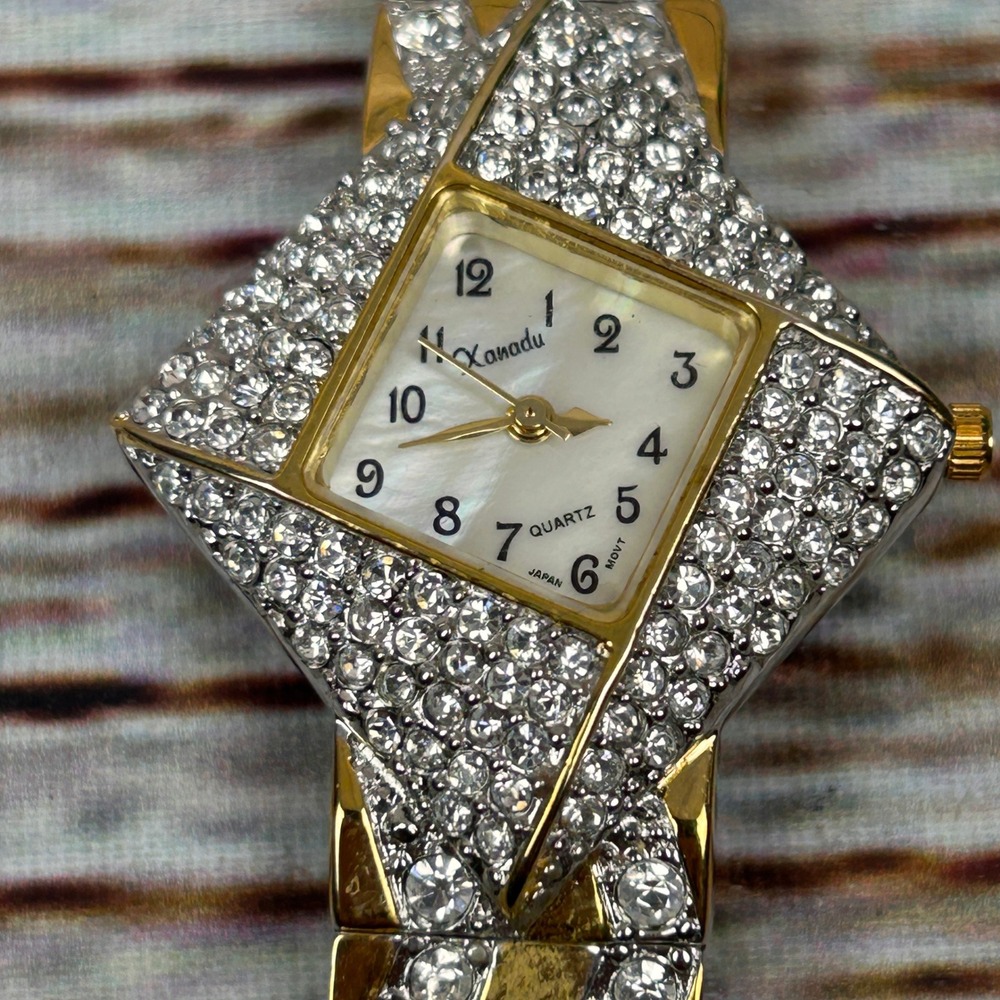 Xanadu Womens Rhombus‎ Crystal Watch Mother of Pearl Dial Gold Tone Japan Movt